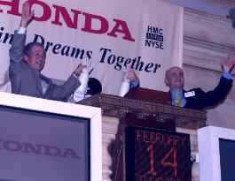 Honda's humanoid robot sounds NYSE opening bell